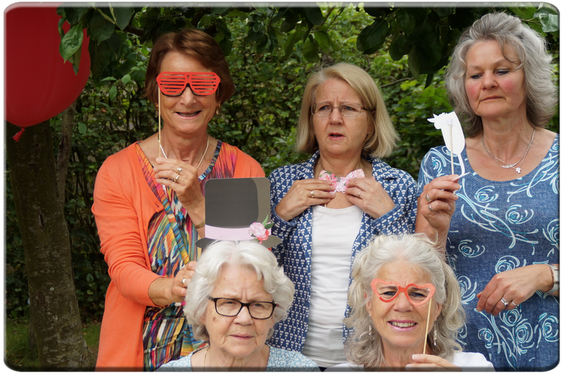 5-zussen-met-Bril-001_big