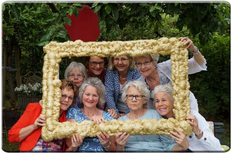 8-zussen-schilderij-001_big