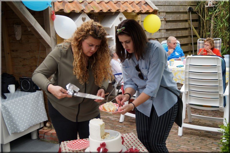 Christa-Mies-Taart-snijden-001