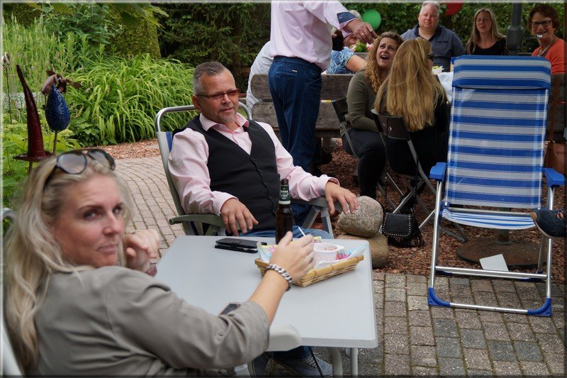 De-Familie-in-de-Tuin-001