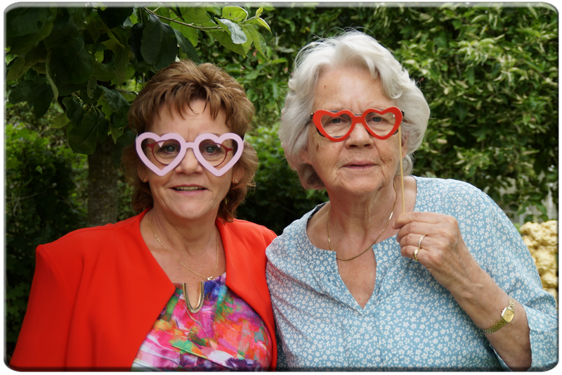 Elly---Annie-001_big